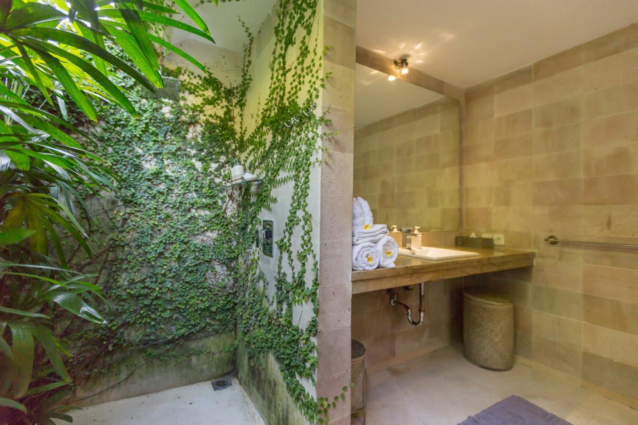 Villa Tangra Seminyak Exterior foto